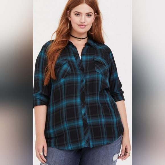 Torrid button down long sleeved plaid shirt size 1 - Picture 3 of 8